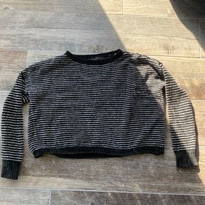 Black and white cropped sweater